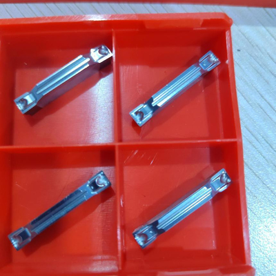 que la cabeza doble de pulido alternativa slottingTungsten el carburo inserta las herramientas de corte de torneado del CNC del metal del parte movible