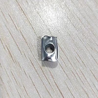 K40 R390-11T320E-PM La hoja del buque de mecanizado a presión CNC Carburo inserta alta resistencia para la herramienta de torneado externa